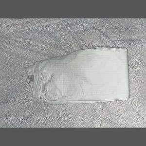 NWT Levi’s White Striped 710 Super Skinny Jeans Size 32X30